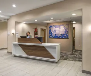 Photo 5 - Holiday Inn Express Hotel & Suites Belgrade by IHG