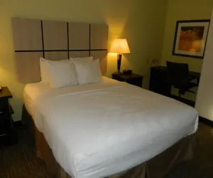 Photo 5 - Candlewood Suites Harrisburg - Hershey, an IHG Hotel