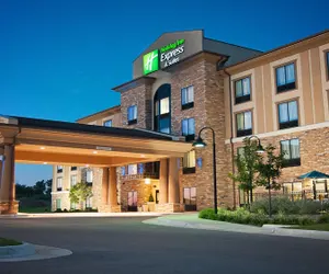 Photo 2 - Holiday Inn Express & Suites Wichita Northeast, an IHG Hotel