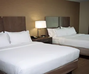 Photo 5 - Holiday Inn Express & Suites Wichita Northeast, an IHG Hotel