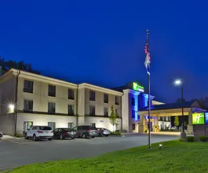 Photo 2 - Holiday Inn Express Hastings by IHG