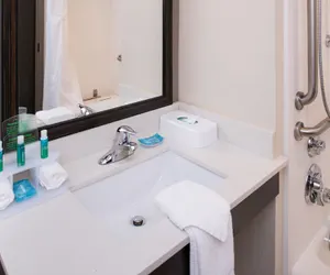 Photo 5 - Holiday Inn Express Hotel & Suites Monroe by IHG