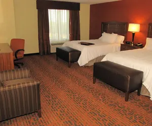 Photo 4 - Hampton Inn & Suites Jamestown, ND