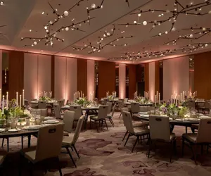 Photo 3 - Marriott Bethesda Downtown at Marriott HQ