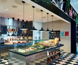 Photo 4 - citizenM Miami Brickell