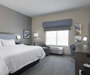 Photo 5 - Hampton Inn & Suites St. Charles Old Town Area