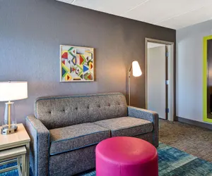 Photo 5 - Home2 Suites by Hilton Bloomington Normal
