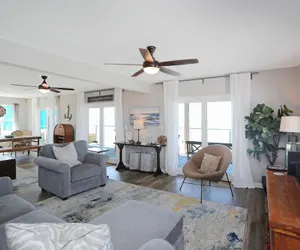 Photo 2 - Dolphin Watch