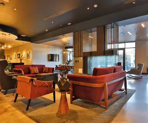 Photo 5 - Hotel Indigo Silverthorne by IHG