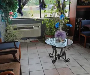 Photo 3 - Hotel O Luxury Inn Channelview Baytown I-10