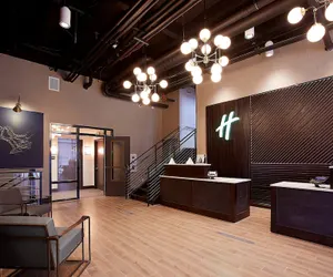 Photo 2 - Holiday Inn Louisville Downtown by IHG