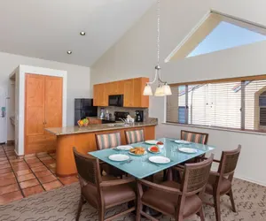 Photo 4 - Kona Coast Resort by VRHost