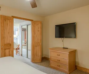 Photo 4 - Grand Lodge Condo In The Heart Of Mt Crested Butte 1 Bedroom Condo - No Cleaning Fee! by RedAwning