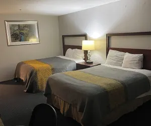 Photo 5 - APM Inn and Suites