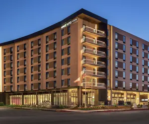 Photo 2 - Home2 Suites By Hilton Woodland Hills