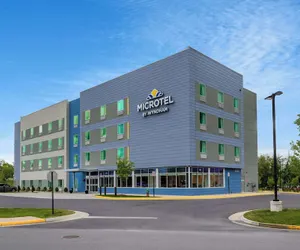 Photo 2 - Microtel Inn & Suites by Wyndham Winchester