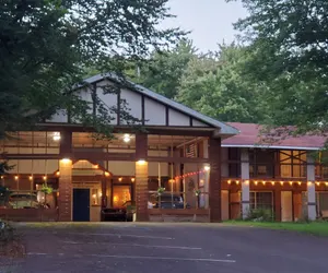 Photo 2 - Pocono Mountains Hotel and Spa