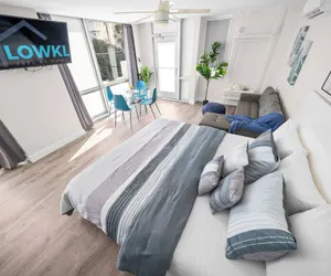 Photo 5 - Samantha Apartments by Lowkl