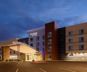 Photo 2 - Fairfield Inn & Suites by Marriott Palmdale West