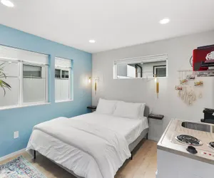 Photo 2 - Ballard's sweet suites