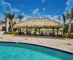 Photo 4 - Cozy Condo Near Disney W/pool View! Free Waterpark