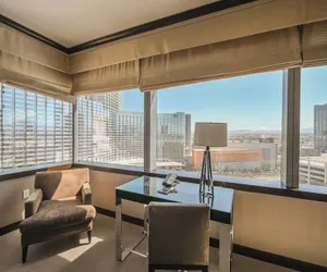 Photo 5 - StripViewSuites at Vdara