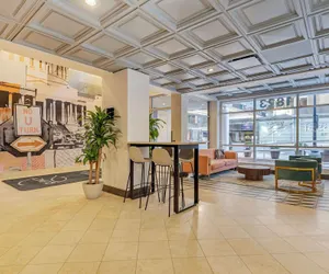 Photo 3 - The Quincy, Ascend Hotel Collection