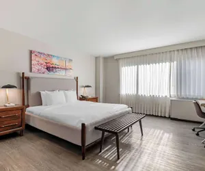Photo 2 - The Quincy, Ascend Hotel Collection