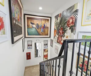 Photo 4 - Hotel Huntington