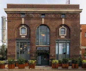 Photo 2 - The Bellwether Hotel