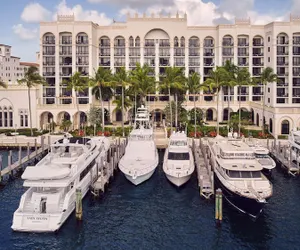 Photo 2 - Yacht Club at The Boca Raton (Adults-only)