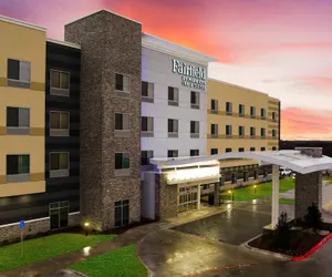 Photo 2 - Fairfield Inn & Suites by Marriott Dallas McKinney