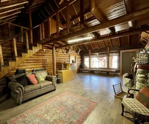 Photo 2 - Island Park Lodge