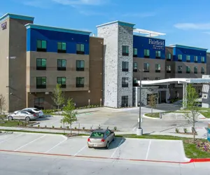 Photo 2 - Fairfield by Marriott Inn & Suites Corinth South Denton Area