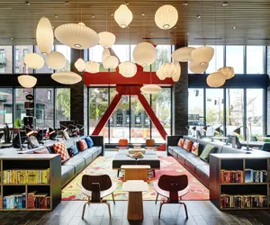 Photo 4 - citizenM Seattle Pioneer Square