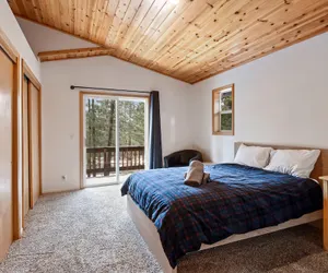 Photo 4 - Truckee Pines Retreat Game Room & Forest Views
