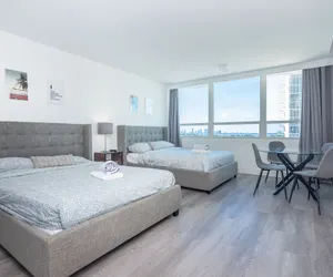 Photo 5 - Girasole Suites