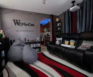 Photo 3 - Gorgeous Urban Oasis W/hot Tub, Heated Pool And Private Movie Theater 3 Bedroom Home by RedAwning