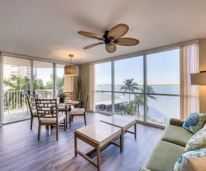 Photo 5 - Southern Comfort in Bonita Springs