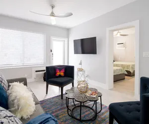 Photo 5 - The Surf Hollywood Beach