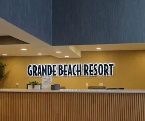 Photo 4 - Grande Beach Resort