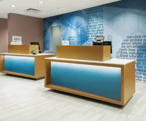 Photo 4 - SpringHill Suites Charlotte Airport Lake Pointe