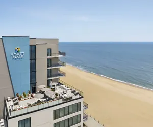 Photo 2 - Hyatt Place Virginia Beach / Oceanfront