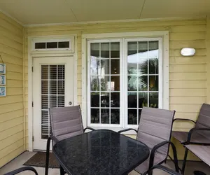 Photo 3 - Hook, Wine & Sinker by Ryson Vacation Rentals