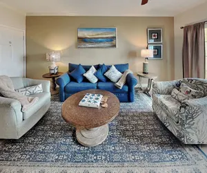 Photo 4 - Our Beach Break by Ryson Vacation Rentals