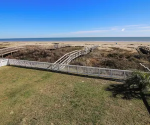 Photo 3 - 4513encntdbchstnh - Enchanted Beachfront