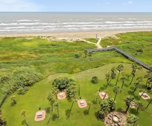 Photo 2 - Galvestonian 1002 - Beachfront Getaway