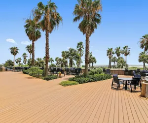 Photo 4 - Galvestonian 112 - Beachfront Hideaway