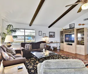 Photo 3 - Prager Bay View by Ryson Vacation Rentals