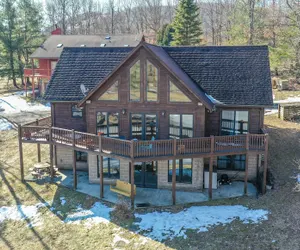 Photo 2 - Duck Pond Lodge